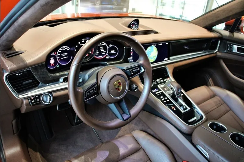 Porsche Panamera Turbo S 4.0 V8 Image 3